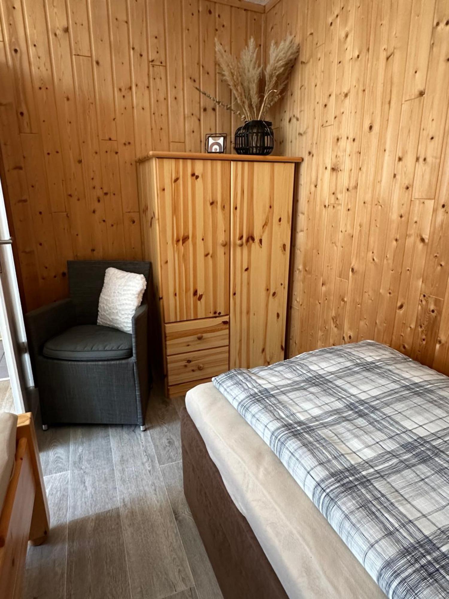 Christels Ferienwohnung 1 In Thale Mit Sonnenterrasse Und Grill Exterior foto